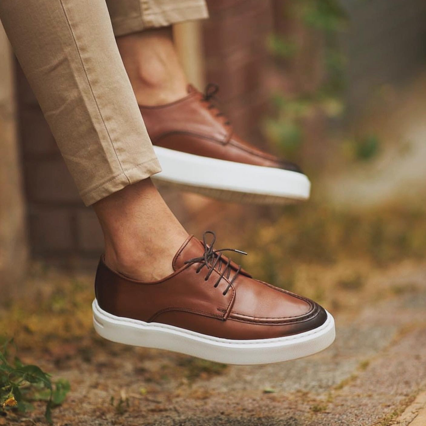 Tan Shaded Lace up Sneakers