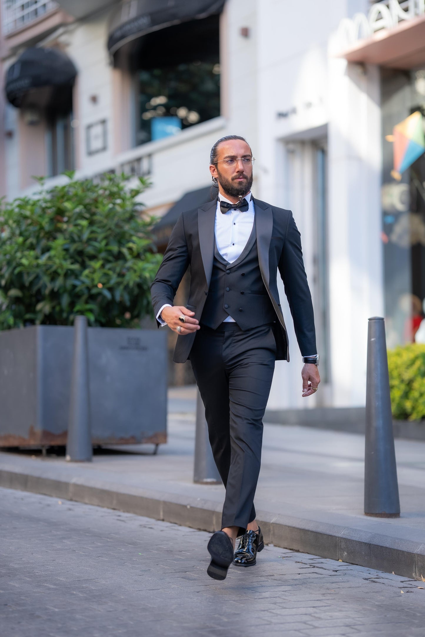 Black Slim Fit Men's Tuxedo Suit Exclusive