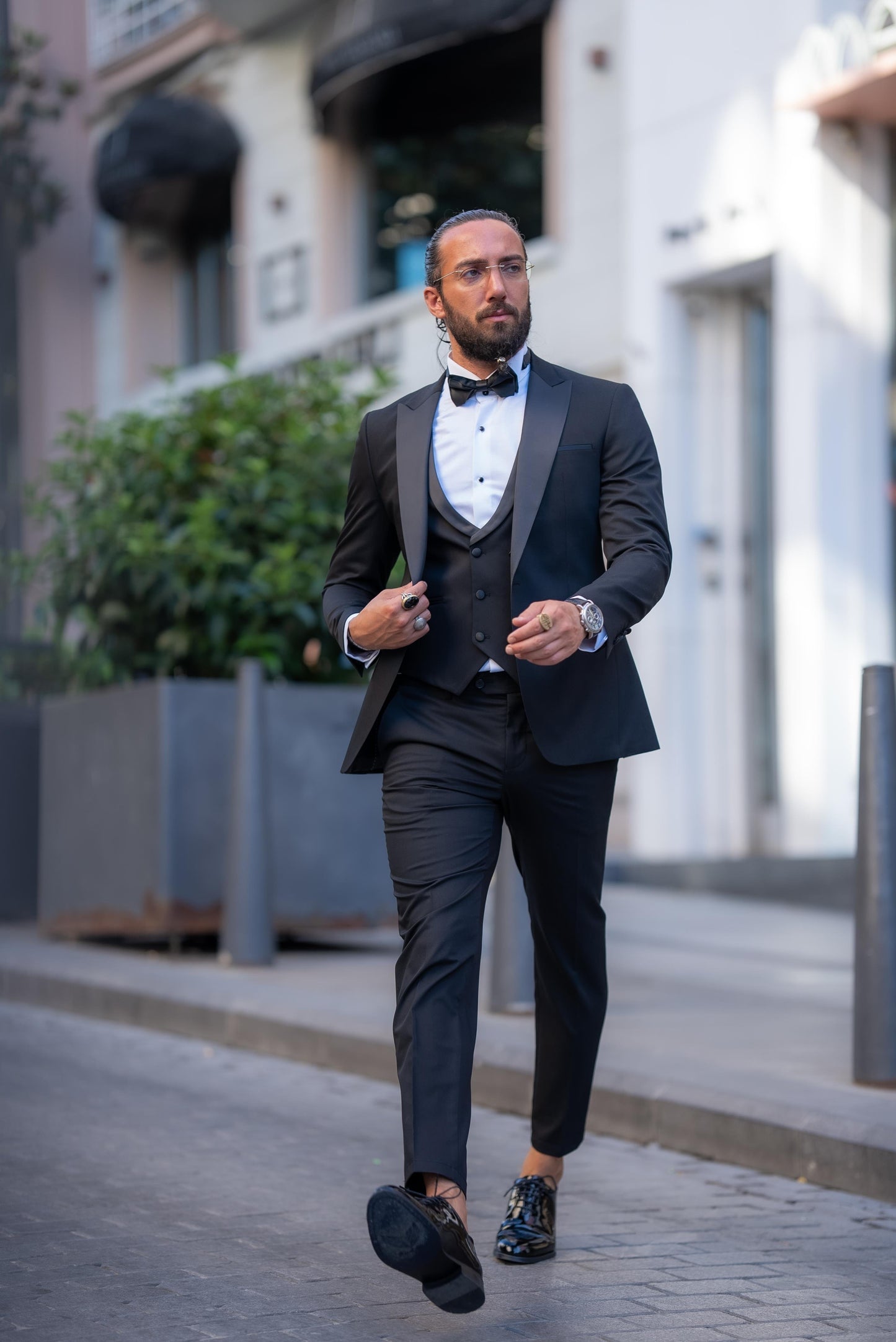 Black Slim Fit Men's Tuxedo Suit Exclusive