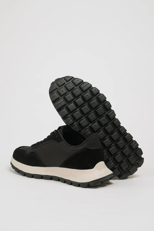 Black Runner with Suede