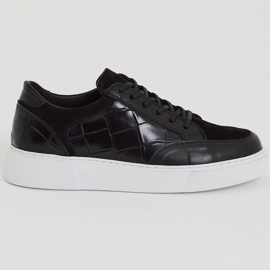 Black Venzo Sneaker