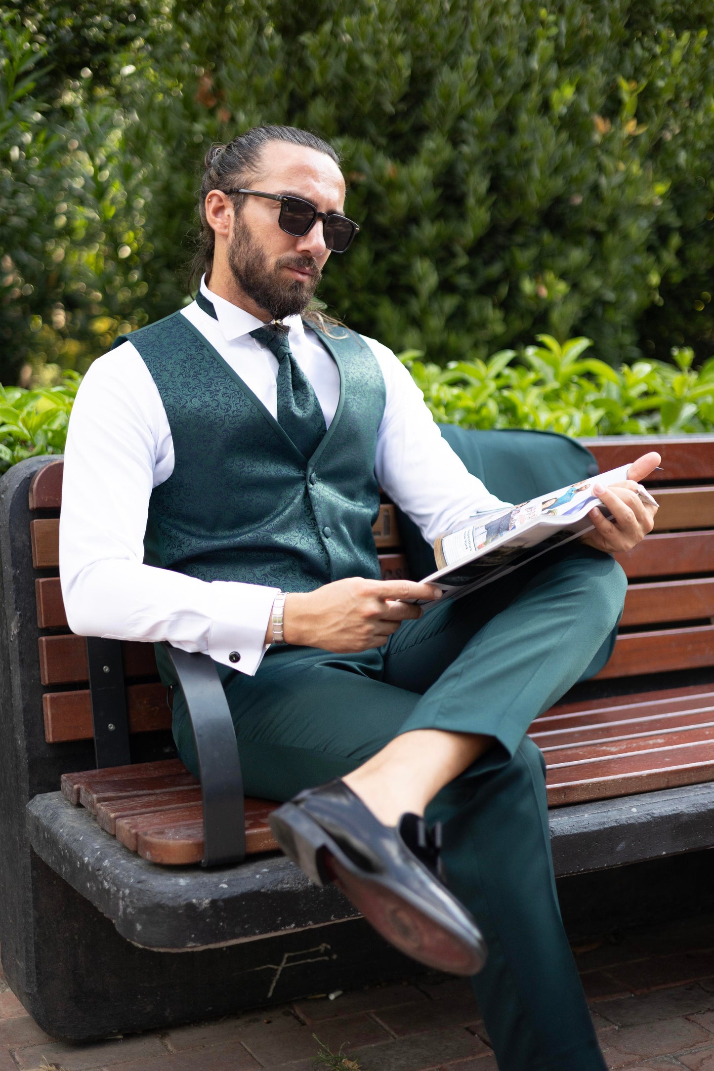 Green Slim Fit Satin Collar Men's Wedding Suit