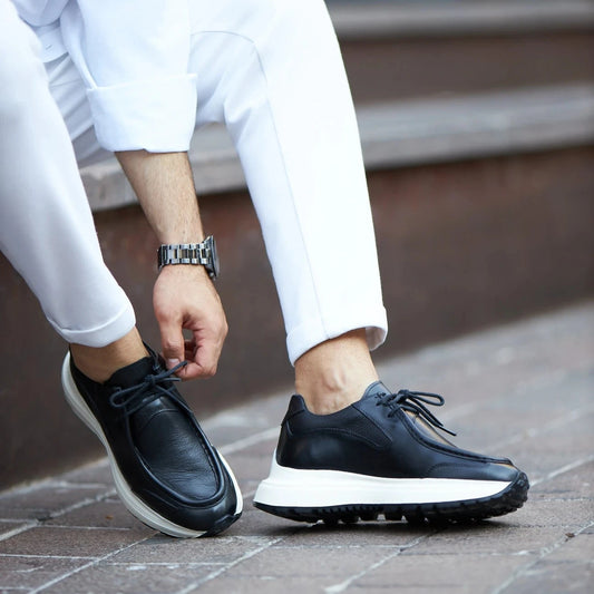 Black Casual Runners