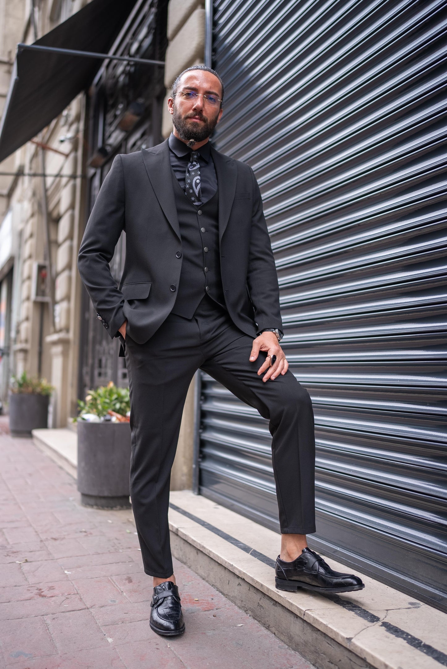 Black Linen Slim Fit Suit