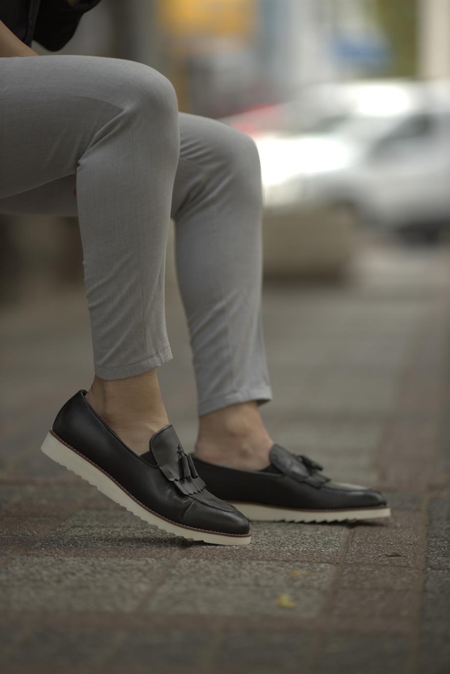 Black Kiltie Tassel Loafer