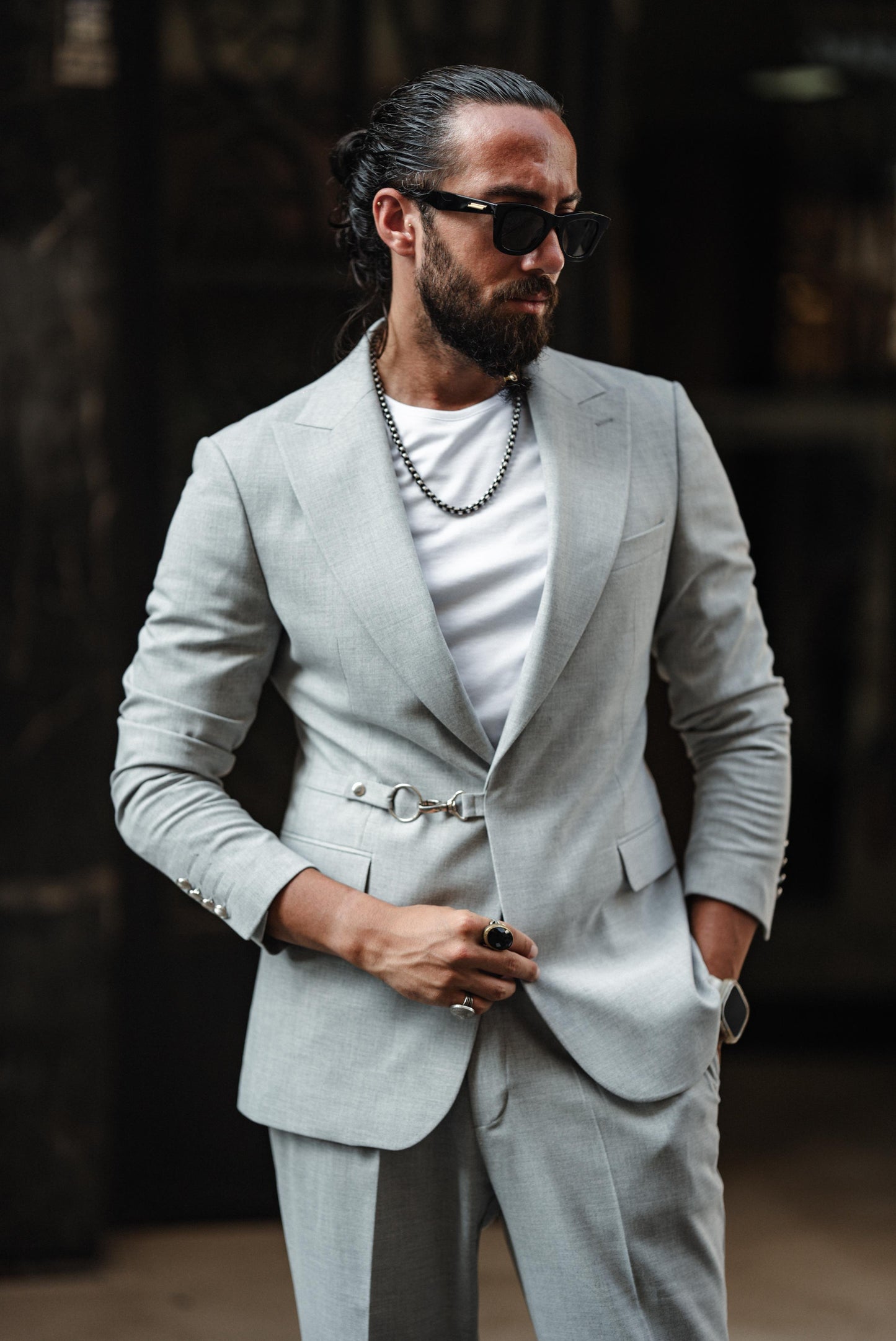 Grey Buckle Detailed Slim Fit Suit