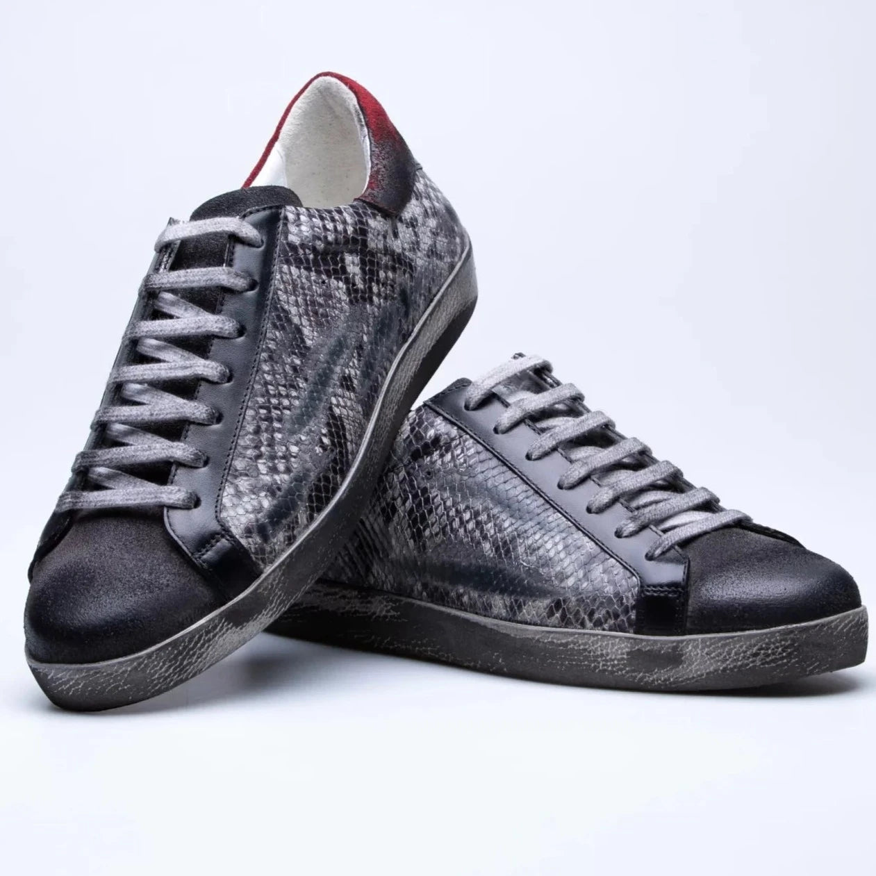 GREY SNAKE PATTERN LOW TOP SNEAKER